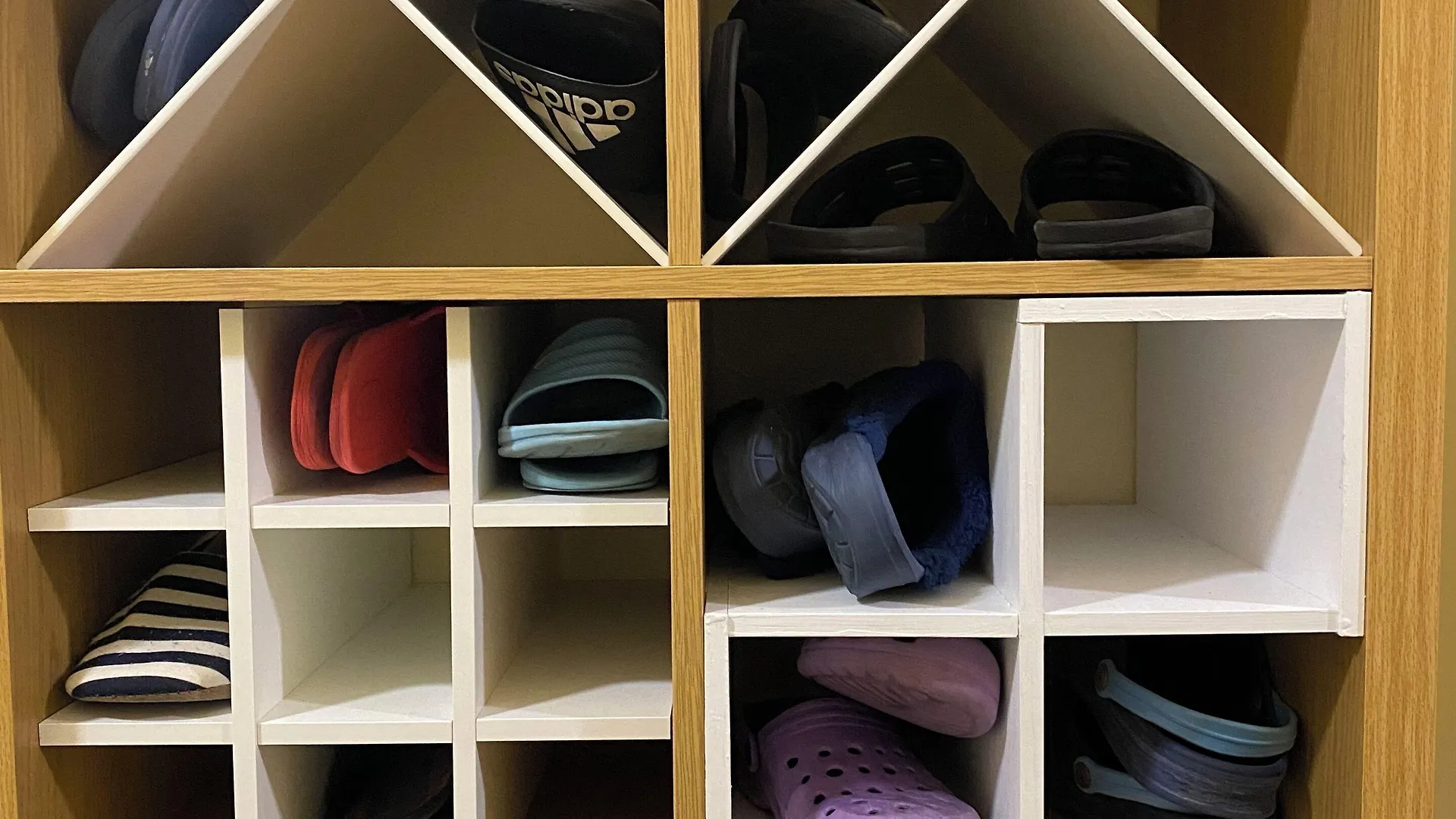 Kaisar Guest House Toronto