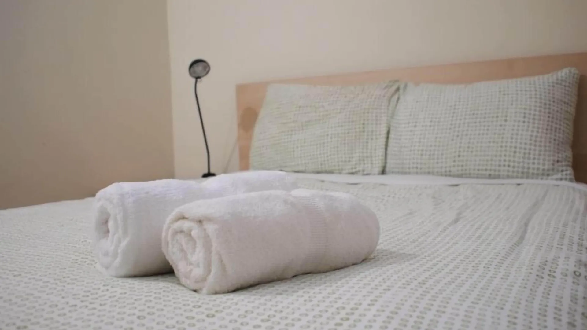 Kaisar Guest House Toronto